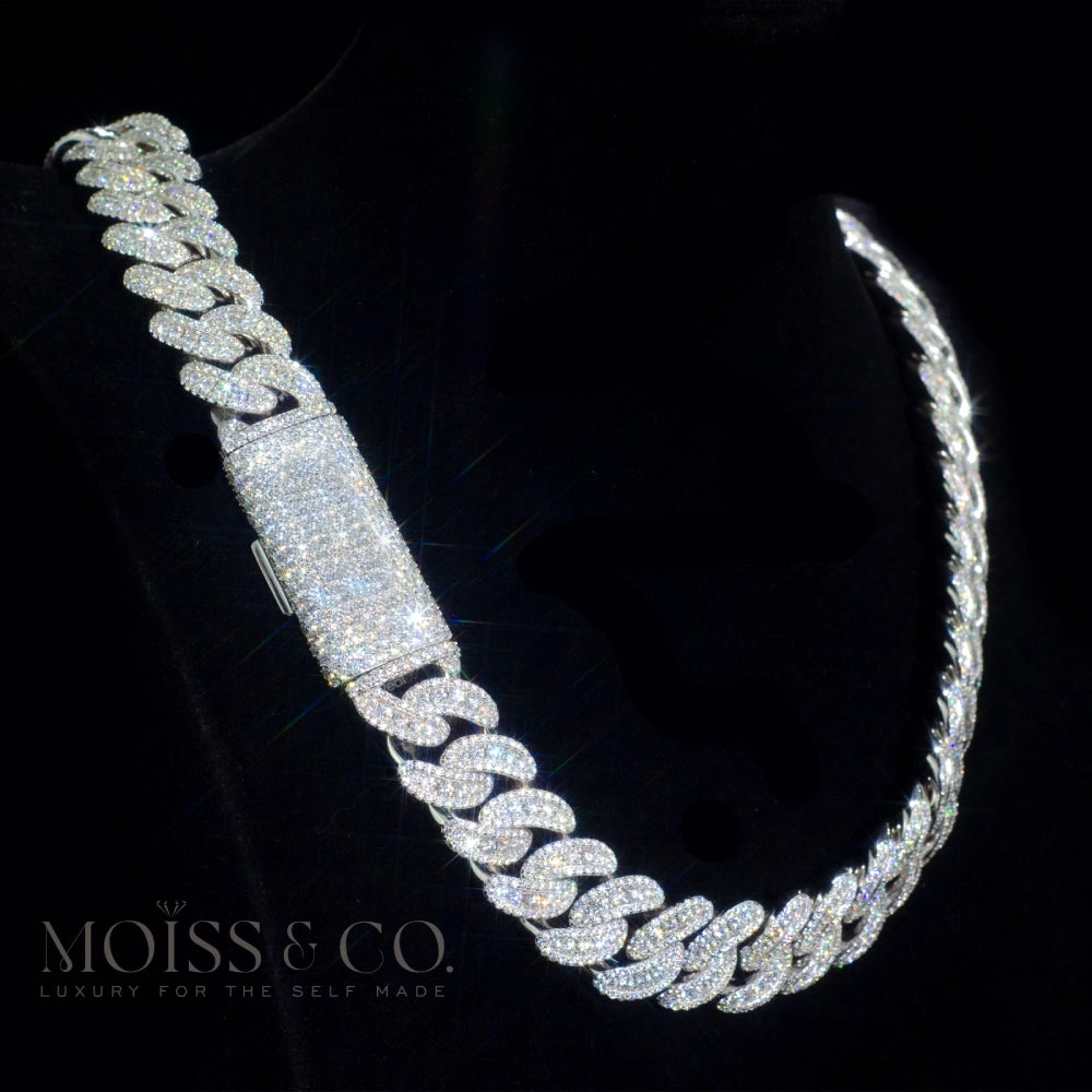 20 inch VVS Moissanite Cuban Link Chain 14K Gold - Moissanite Canada